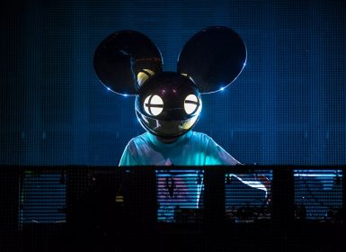 Диджей deadmau5